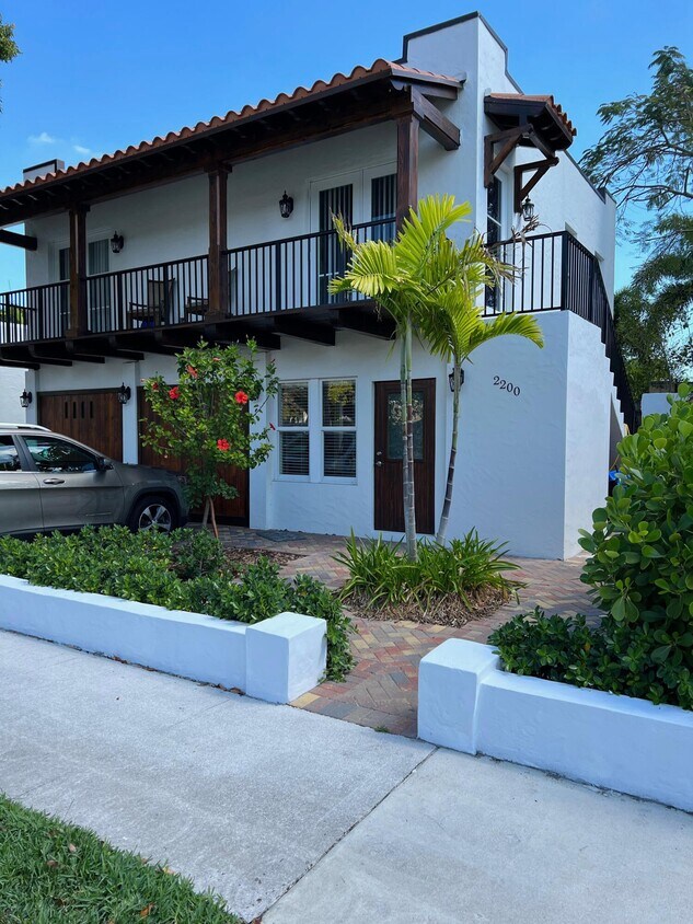 Primary Photo - 2200 Florida Ave