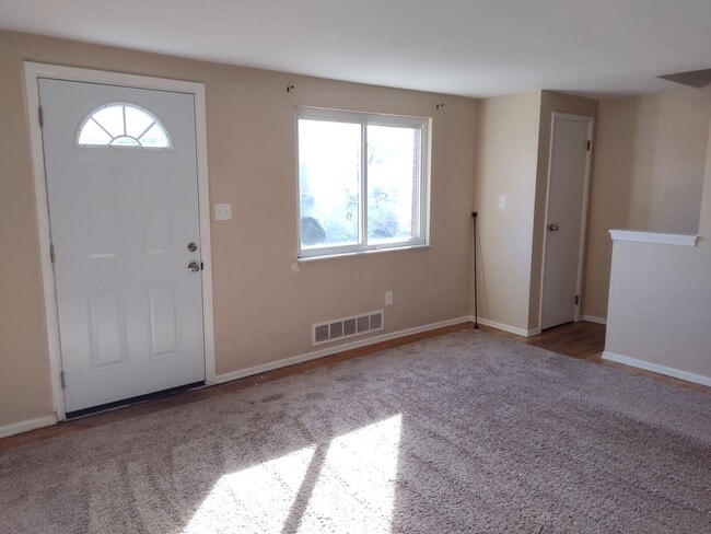 Building Photo - Beautiful Home for Rent