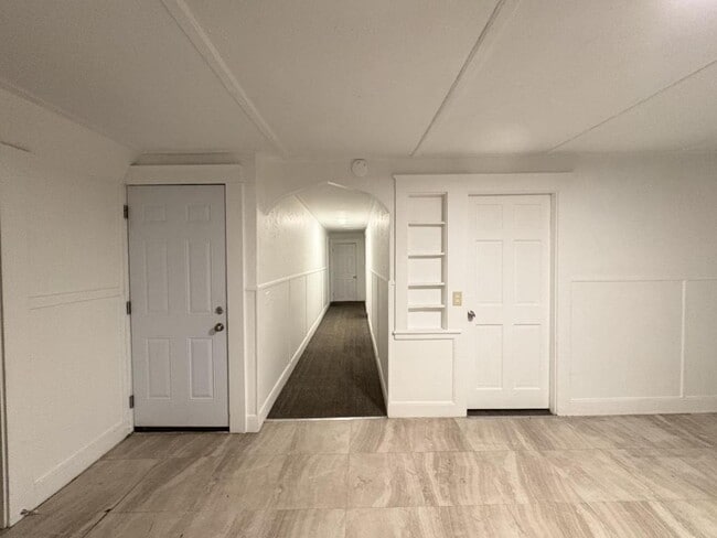 Building Photo - 117 Pierce St