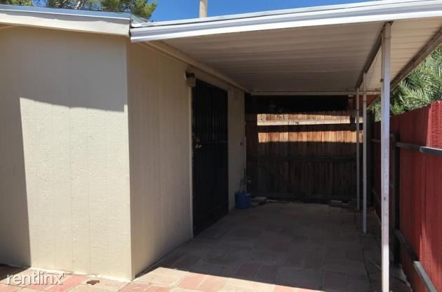 Building Photo - 395 N Silverbell Rd