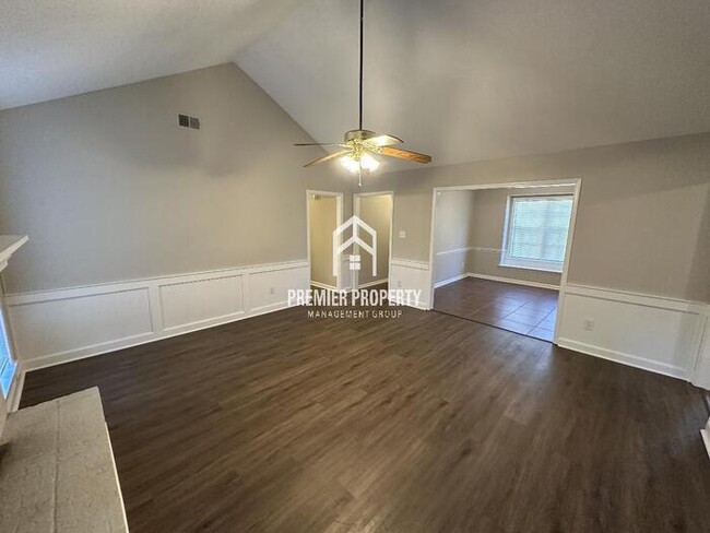 Building Photo - 4198 Oak Valley Dr