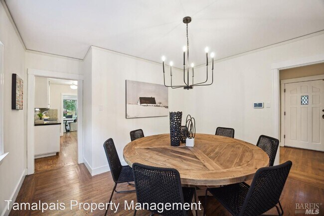 Building Photo - 4 br, 2 bath House - 167 Madrone Ave