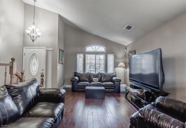 Foto del edificio - 7660 Antelope Hills Dr
