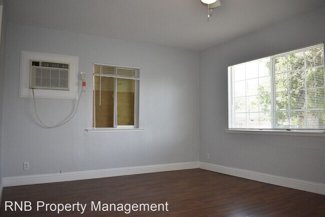 Building Photo - 2 br, 1 bath House - 3608 Willow Street Un...