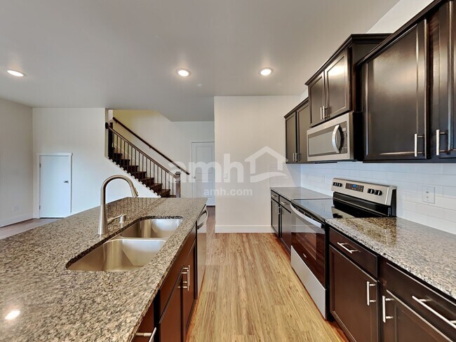 Foto del edificio - 33084 Ten Trails Pkwy