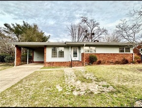 Building Photo - 5214 Rodwell Rd