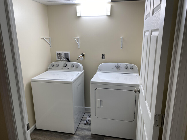 laundryroom - 84 Harley Dr