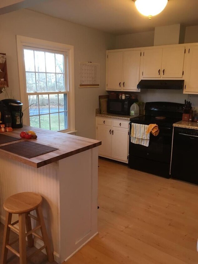 Foto principal - 108 Canterbury Ct