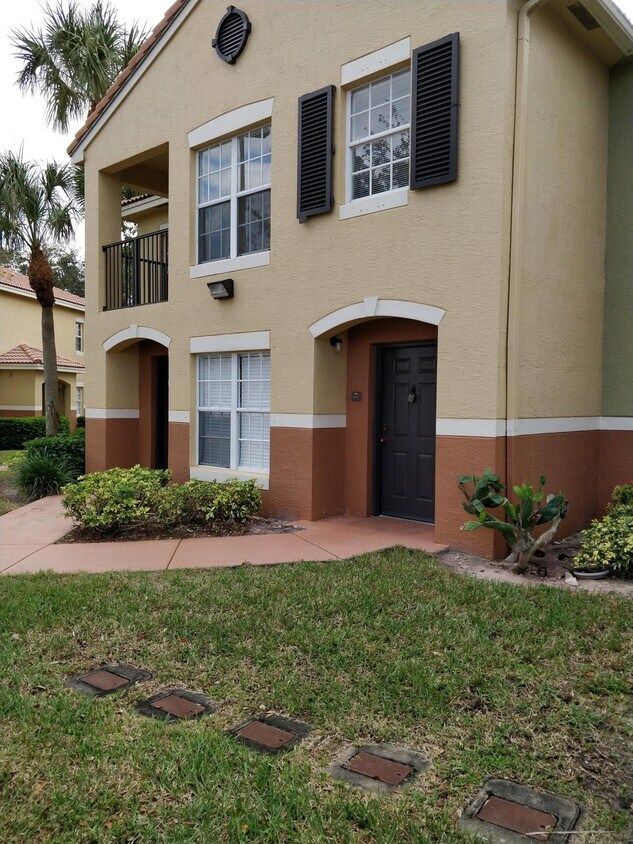 10306 Fox Trail Rd S Unit 909, Royal Palm Beach, FL 33411 Condo for Rent in Royal Palm Beach