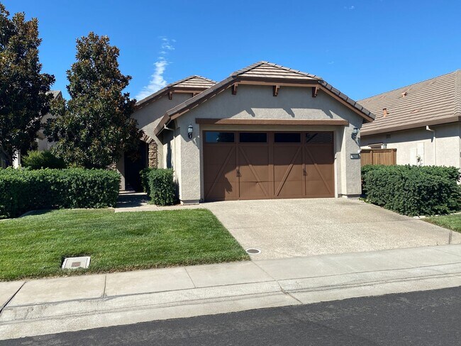 Foto del edificio - 55+ Community Home in Great Condition!