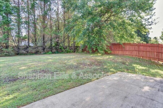 Foto del edificio - 2343 Cove Lake Way