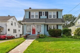 Building Photo - 53 Sherwood Ave