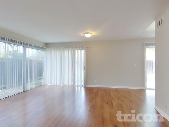 Foto del edificio - 378 Acacia St