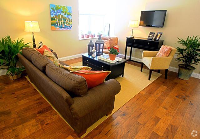 Sala de estar - RomWeber Flats