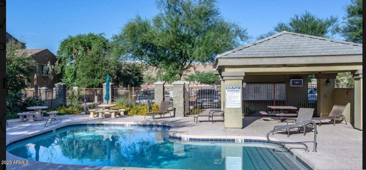 Foto principal - 16825 N 14th St