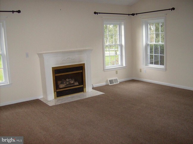 Building Photo - 1803 Unionville Wawaset Rd