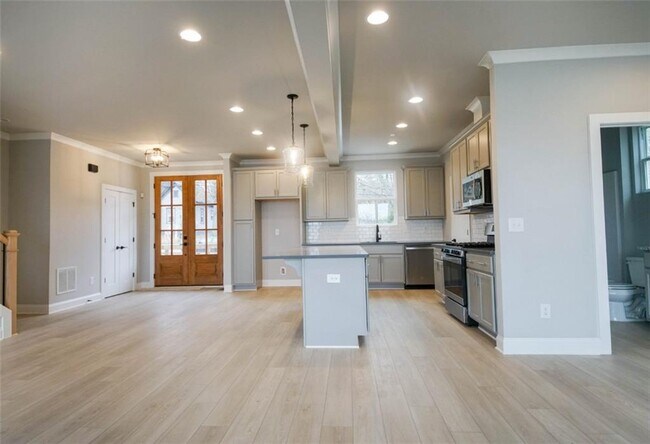 Foto del edificio - 1740 Bolton Rd NW