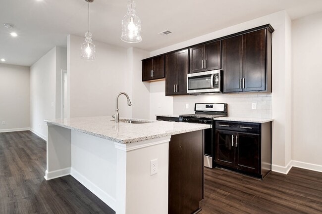 Building Photo - 4352 Socata Ct