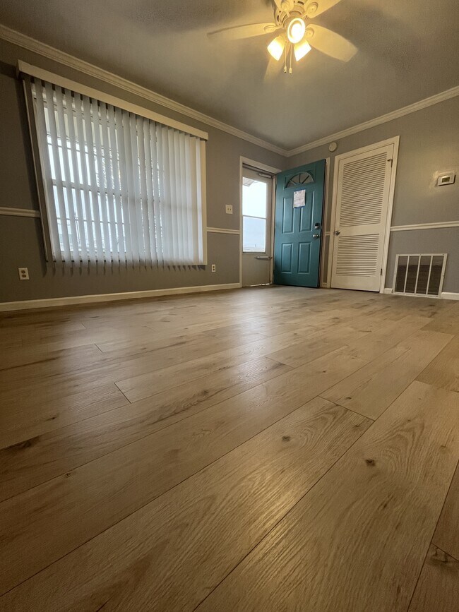 Foto del edificio - 2837 Edgewood Ave