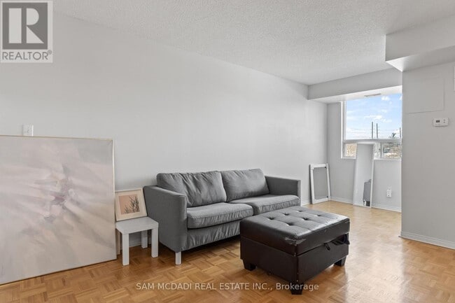 Building Photo - 32 Tannery St