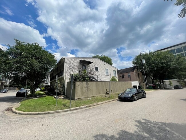 Foto del edificio - 2327 Branard St