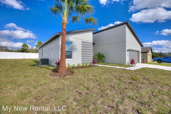 Building Photo - 4 br, 2 bath House - 1012 James Drive