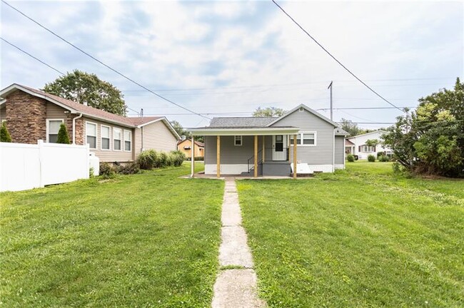 Foto del edificio - 337 Monarch Rd