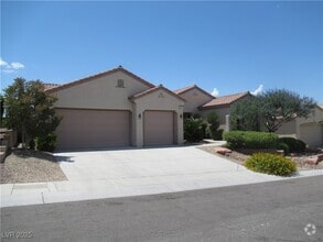 Building Photo - 2091 Clearwater Lake Dr