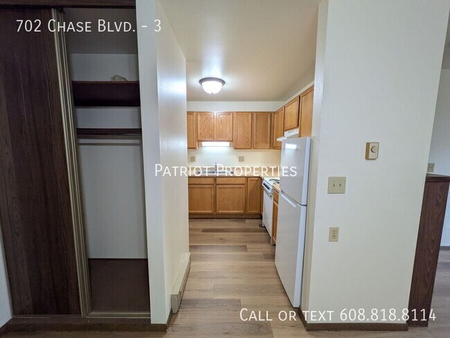 Foto del edificio - 702 Chase Blvd