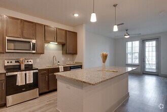 1BR,1BA - 756SF - Palacio