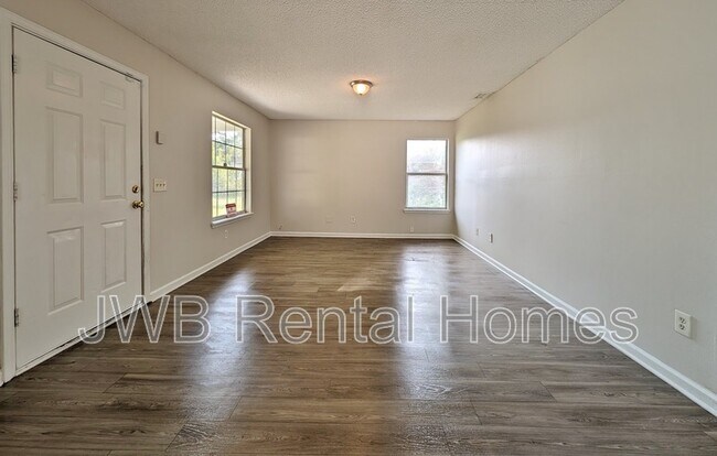 Foto del edificio - 2122 Woodside St