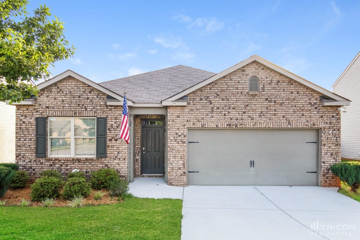 2216 Sawgrass Drive Hampton GA House Rental in Hampton, GA