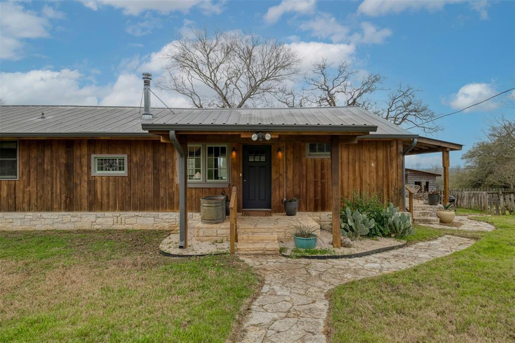 Foto principal - 317 Walnut Creek Rd