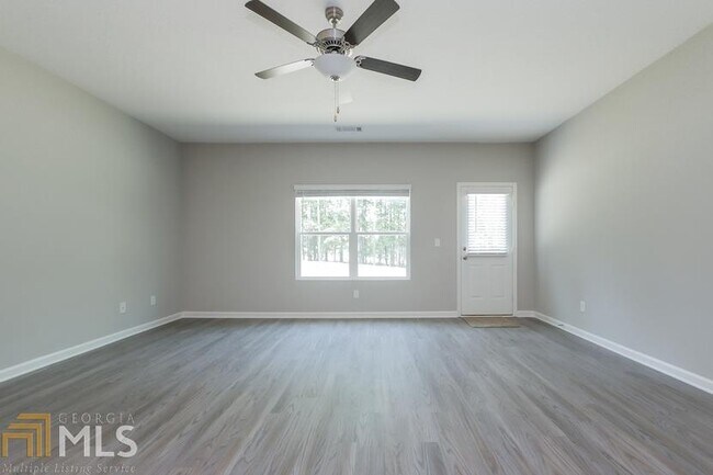 Building Photo - 110 Ashley Trace