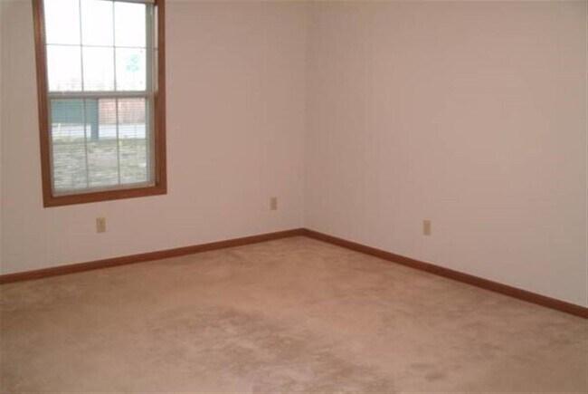 Foto del edificio - 3504 Thornhill Cir W