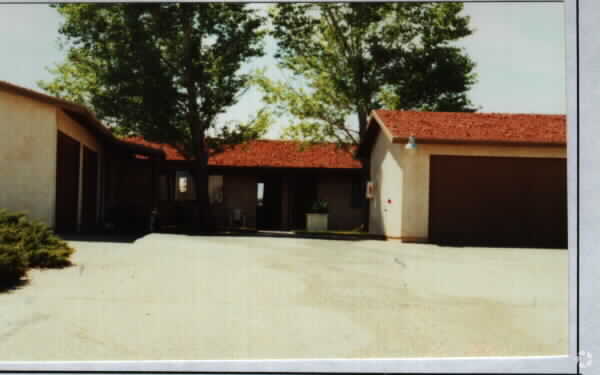 Foto del edificio - 13549 Niabi Rd