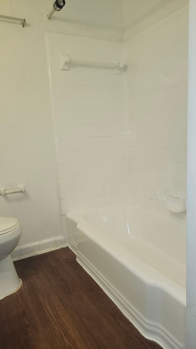 Foto del edificio - 105 Avondale St