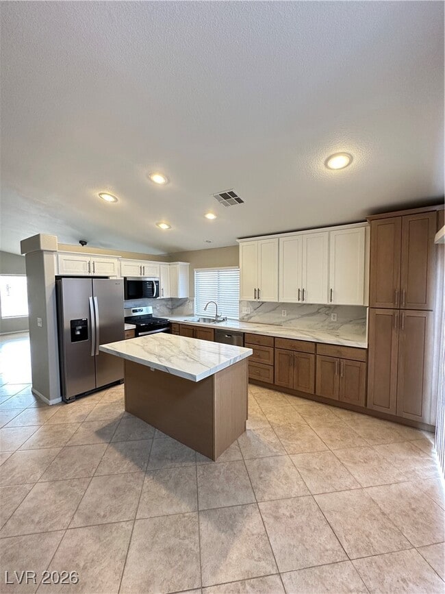 Building Photo - 154 Muddy Creek Ave