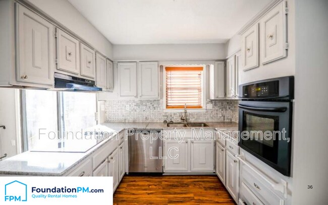 Building Photo - 8623 Grandbury Pl