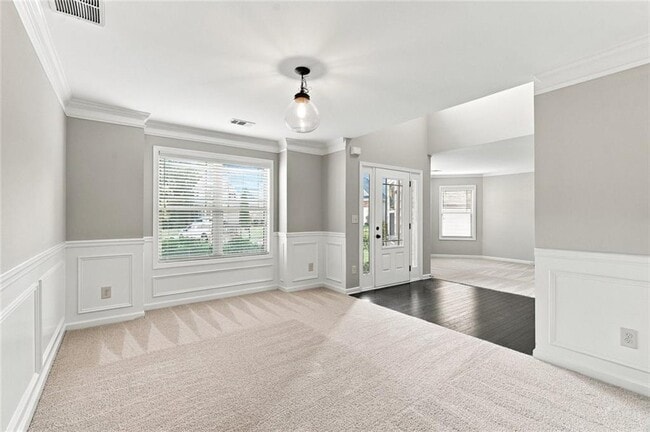 Building Photo - 5335 Redfield Way
