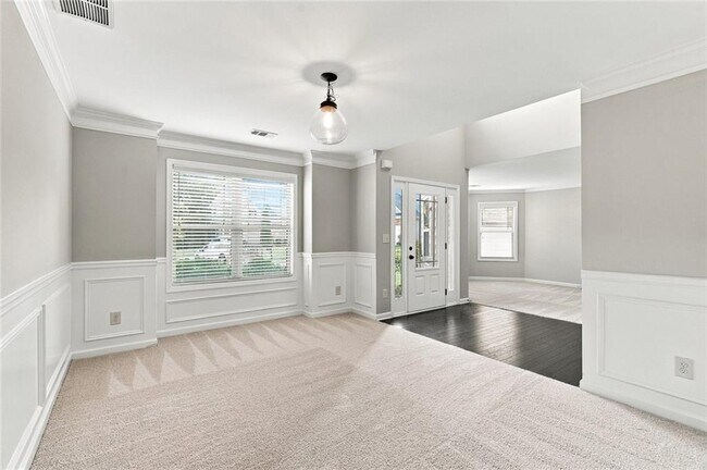 Foto del edificio - 5335 Redfield Way