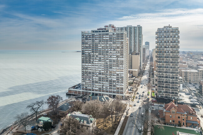 6171 N Sheridan Rd - Granville Beach Condominiums