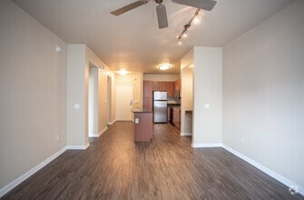 The Pointe at Warner Center photo'