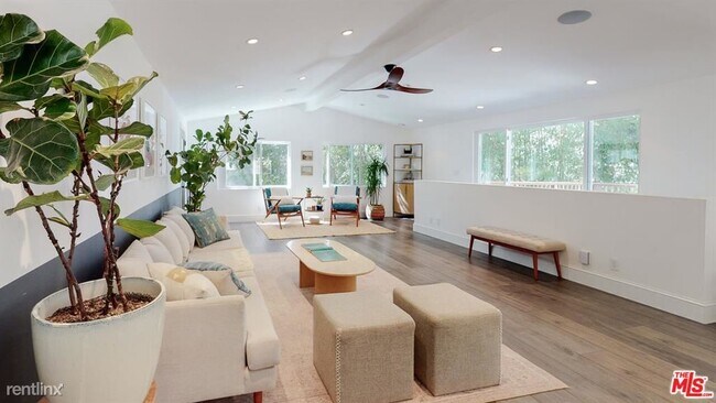 Foto del edificio - 4 br, 3.5 bath House - 508 Glen Trl