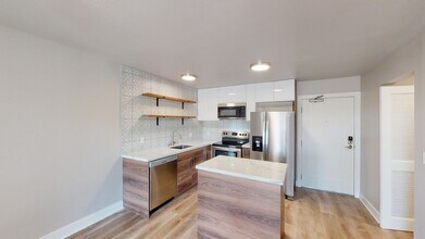 Interior Photo - CitySouth