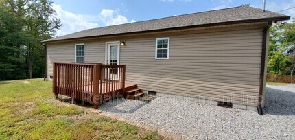 Building Photo - 302 Joel Rd