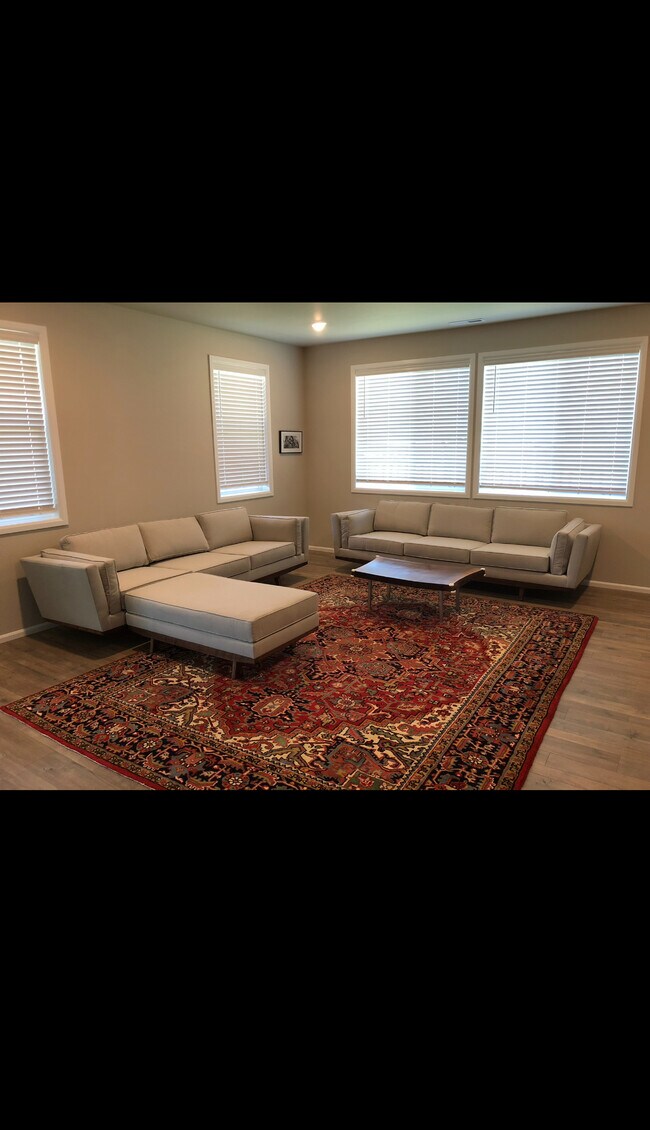 Living room - 12701 192nd Pl E