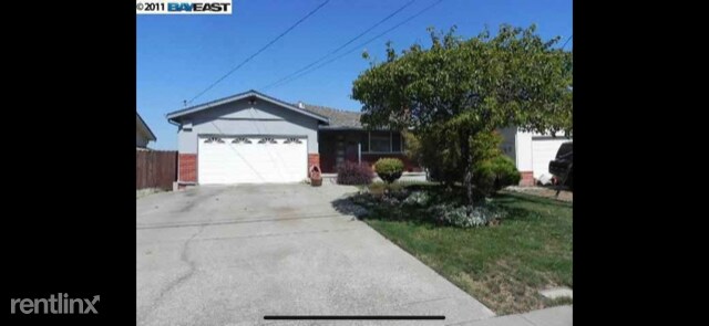 Foto principal - 4 br, 3 bath House - 16636 Selby Drive