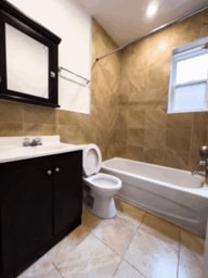 Photo du bâtiment - 2070 Rue Chomedey