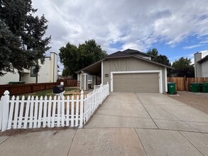 Building Photo - 1230 Junction Dr